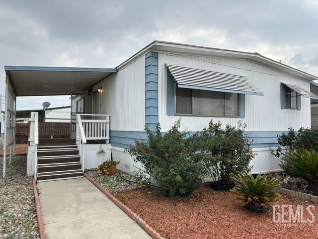 Photo of Mobile Home