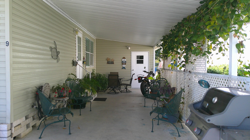 Lake Griffin Harbor Village