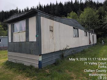 Photo of AS-IS Mobile home For Sale in Forks, WA!!