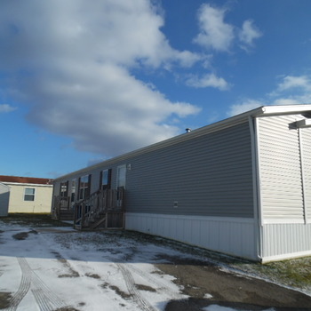 Thumbnail of mobile home