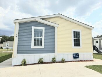 Thumbnail of mobile home