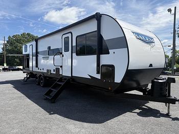 Thumbnail of RV