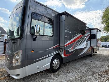 Thumbnail of RV