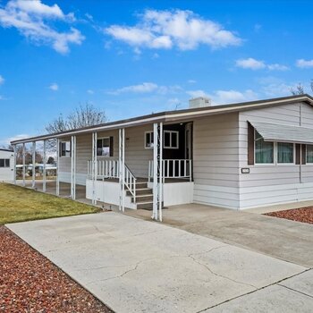 Thumbnail of mobile home