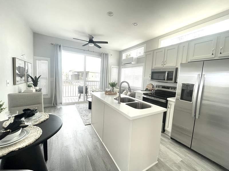 Photo of Mobile Home