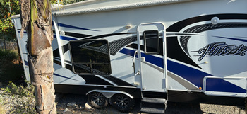 Thumbnail of RV