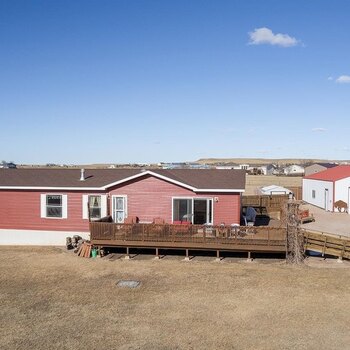Thumbnail of mobile home