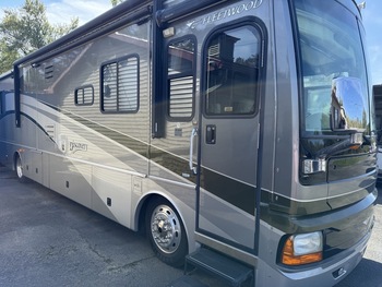 Thumbnail of RV