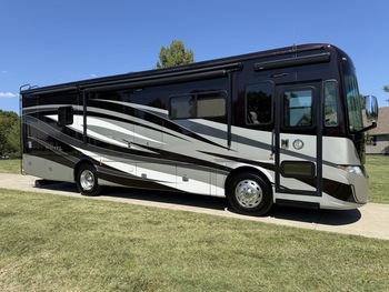 Thumbnail of RV