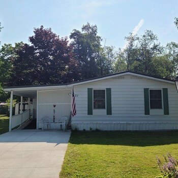 Thumbnail of mobile home