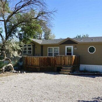 Thumbnail of mobile home