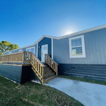 Thumbnail of mobile home