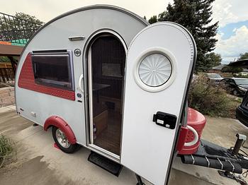 Thumbnail of RV