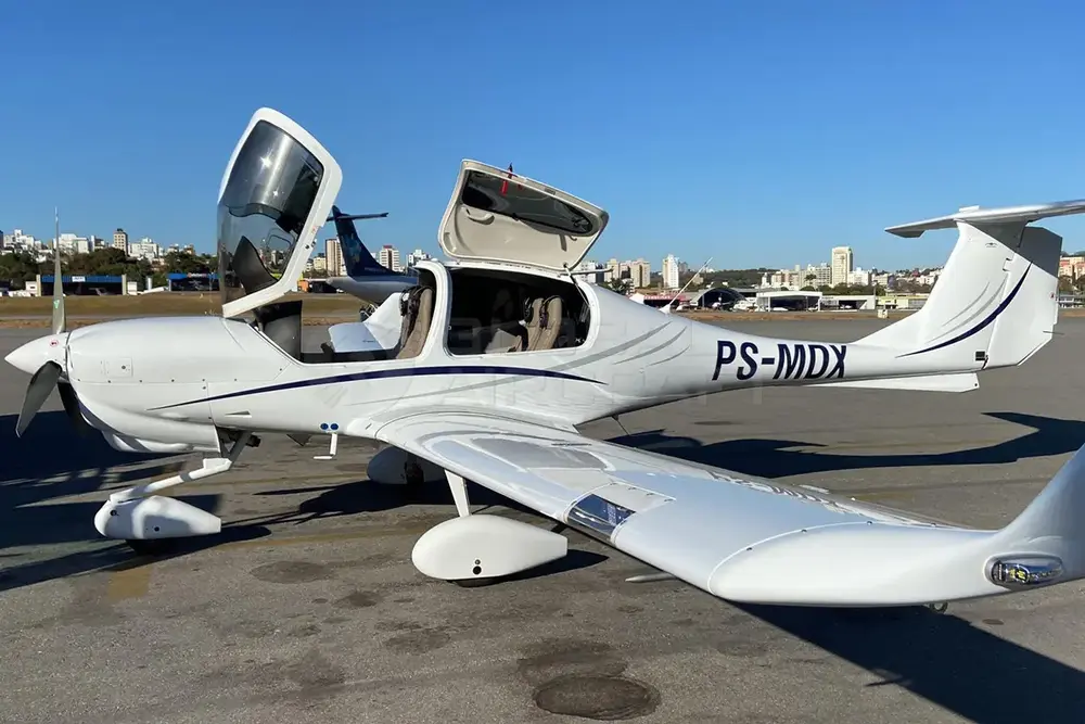 7325/diamond-da40-ng-2022-flightmarket-id-7325-45041.webp