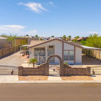 Thumbnail of mobile home
