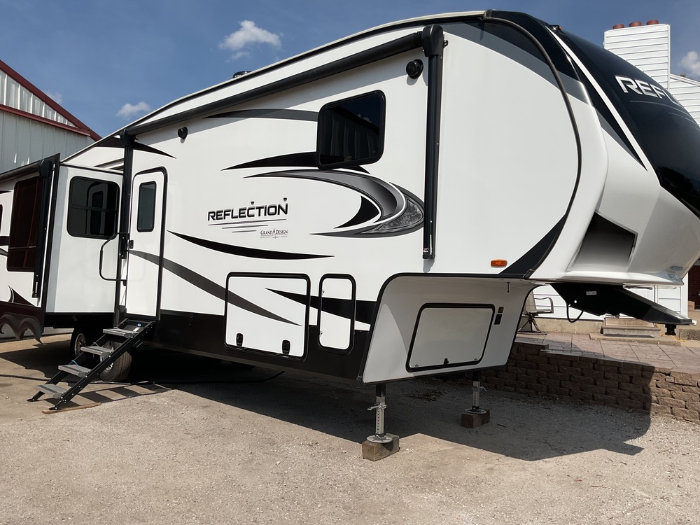 Photo of Rv
