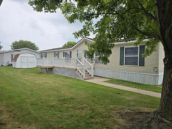 Thumbnail of mobile home