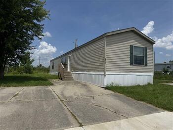 Thumbnail of mobile home
