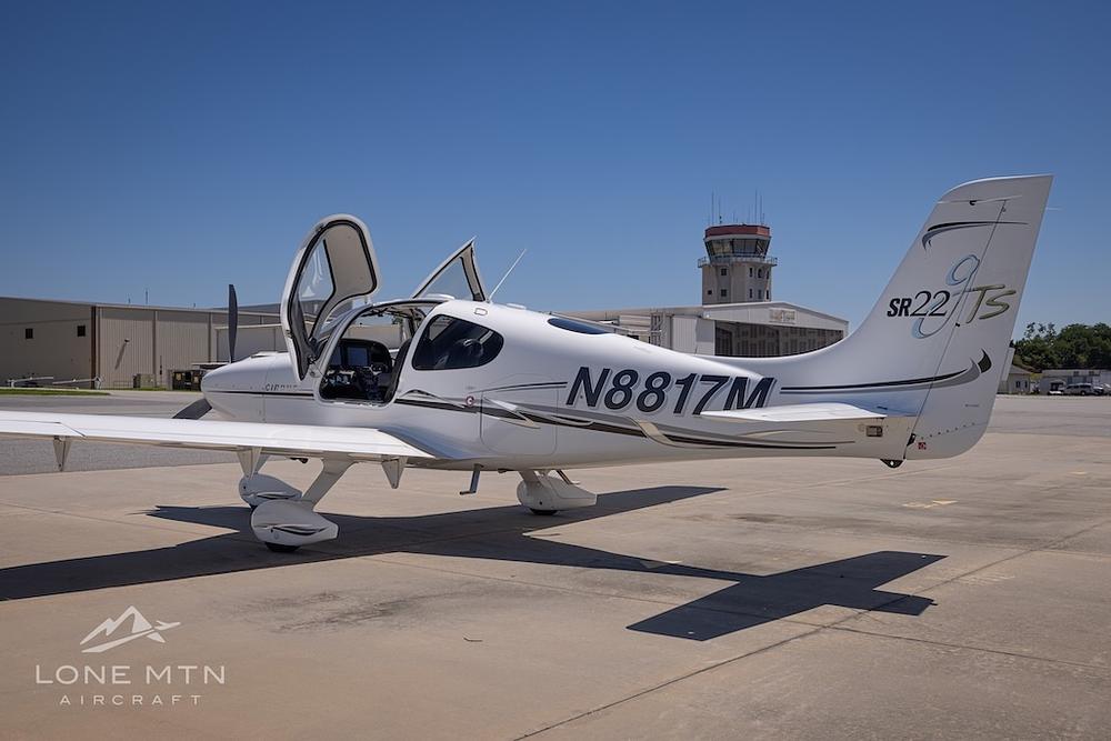 N8817M-03.jpg