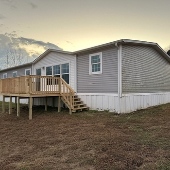 Thumbnail of mobile home