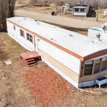 Thumbnail of mobile home