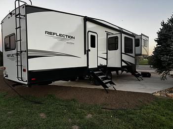 Thumbnail of RV