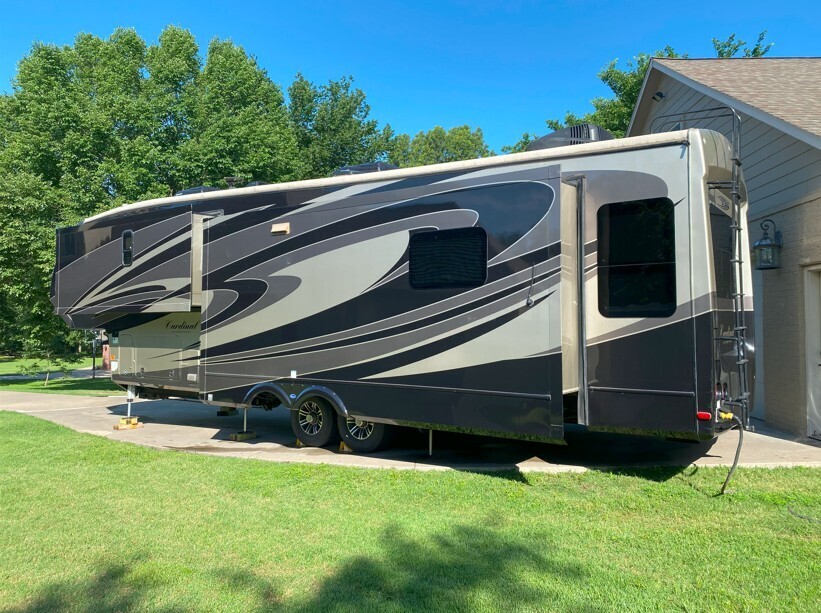 Photo of Rv