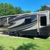 RV for Sale: 2017 Cardinal Luxury 3850RLX