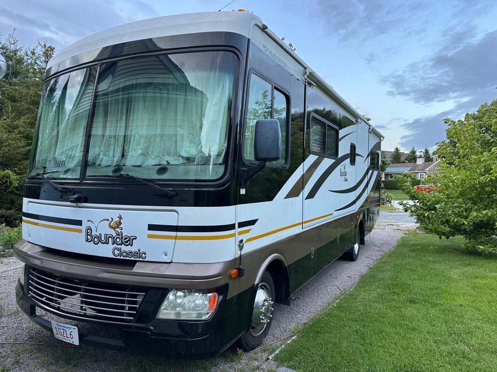 Photo of Rv
