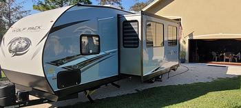 Thumbnail of RV