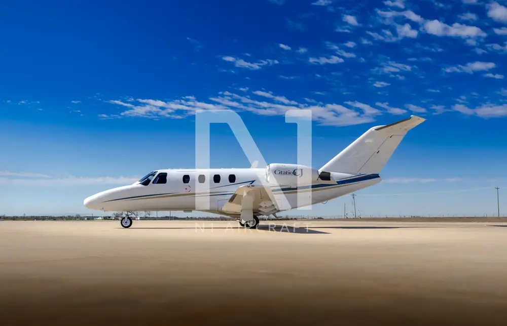 7704/cessna-citation-jet-525-1999-flightmarket-id-7704-07452.webp