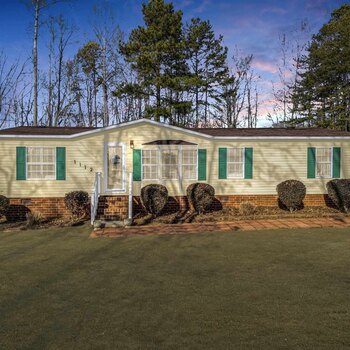 Thumbnail of mobile home