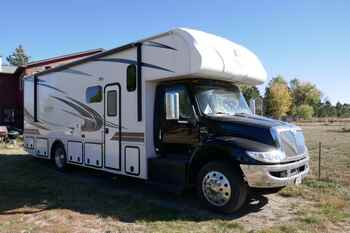 Thumbnail of RV