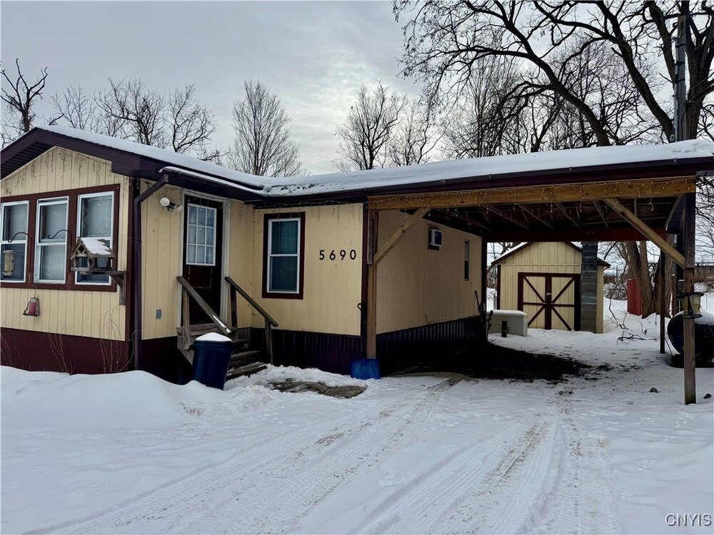 Photo of Mobile Home