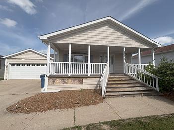 Thumbnail of mobile home