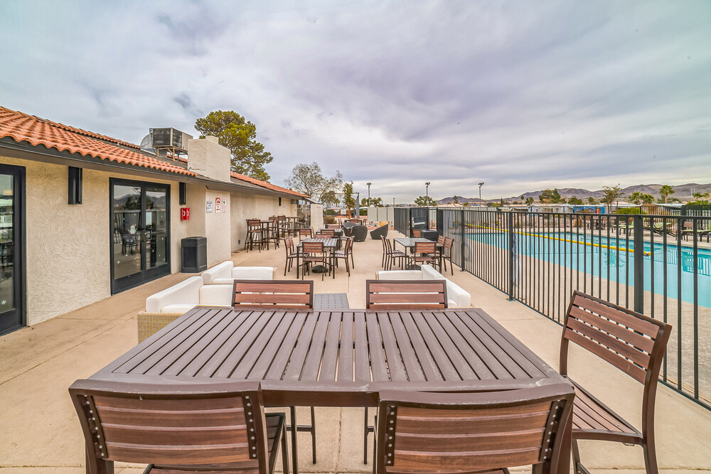 2040x1360 2050 S Magic Way  Henderson  NV 89002  USA ThuDec2820231703736279879.JPG