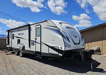 Thumbnail of RV