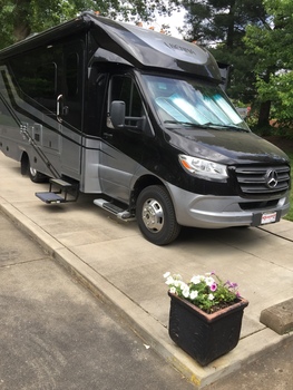 Thumbnail of RV