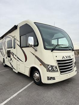Thumbnail of RV