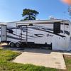 RV for Sale: 2011 CARDINAL 3150RL