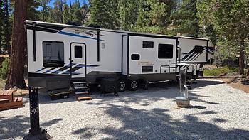 Thumbnail of RV