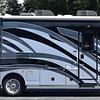 RV for Sale: 2009 SOUTHWIND 32VS