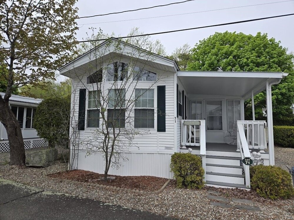 Photo of Mobile Home