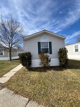 Thumbnail of mobile home