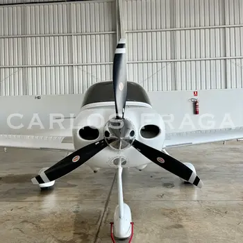 7442/cirrus-sr22-g3-2011-flightmarket-id-7442-06020.webp