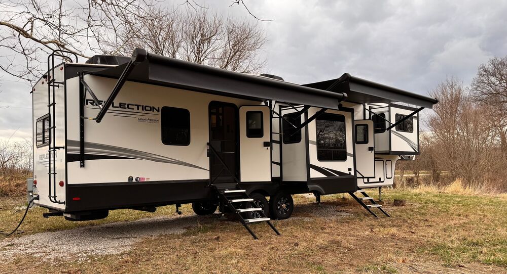 Photo of Rv