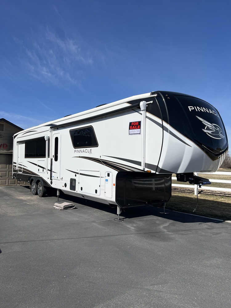 Photo of Rv