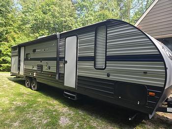 Thumbnail of RV