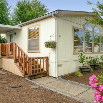Thumbnail of mobile home