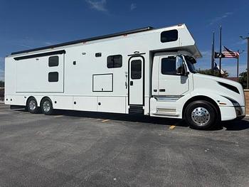 Thumbnail of RV
